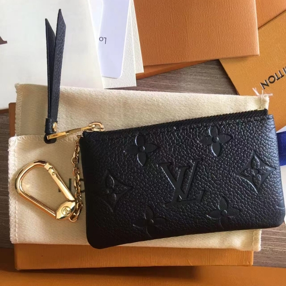 Louis Vuitton Monogram Key Pouch - Picture 1 of 9